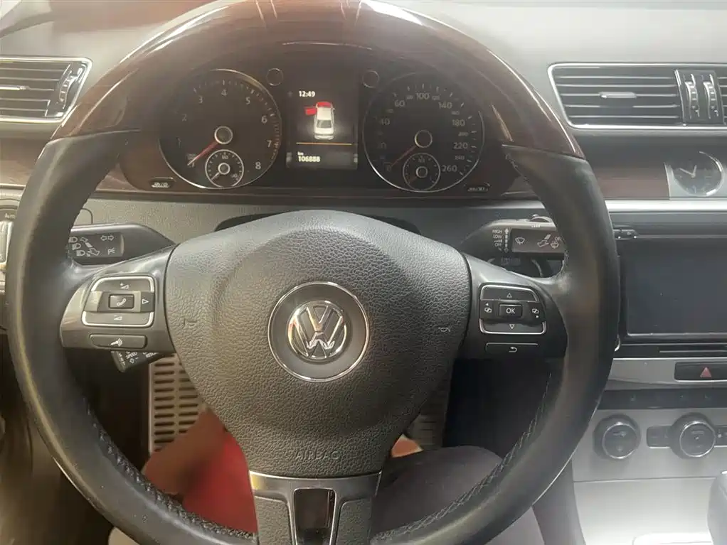 Volkswagen Magotan 2015 Facelift 1.8TSI Premium фото 5
