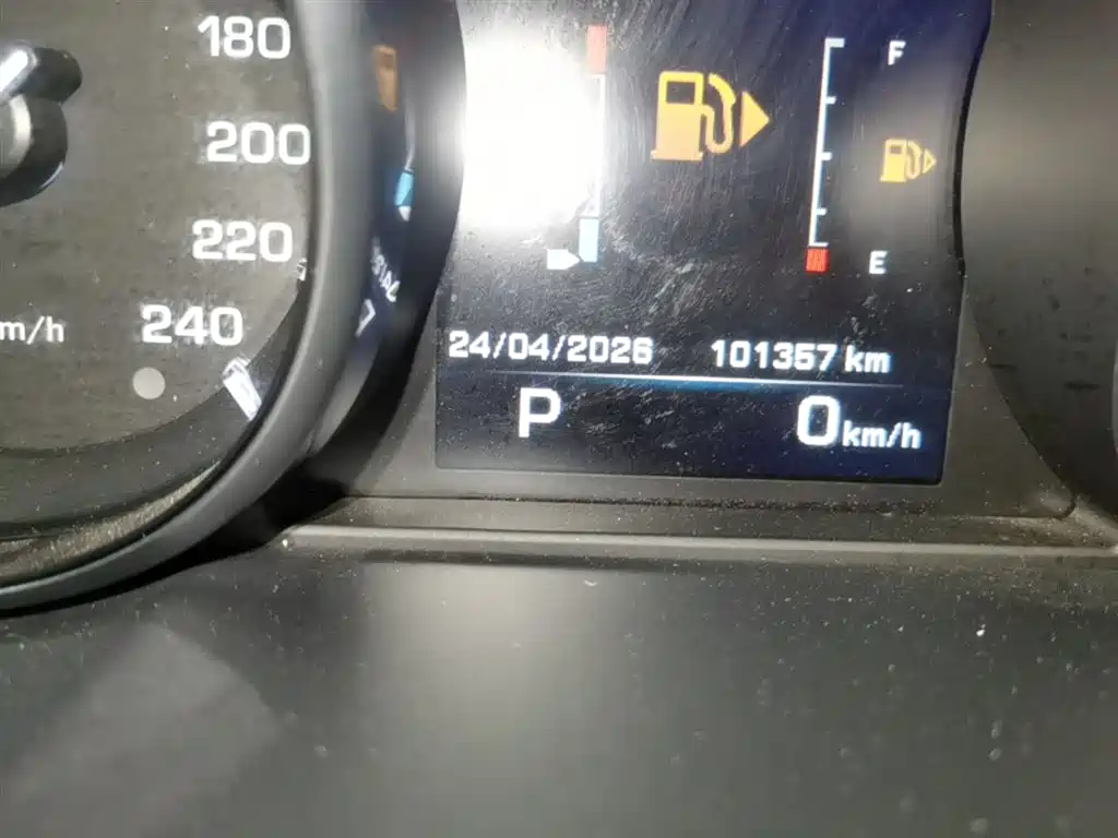 Land Rover Discovery Sport 2016 2.0T HSE фото 12