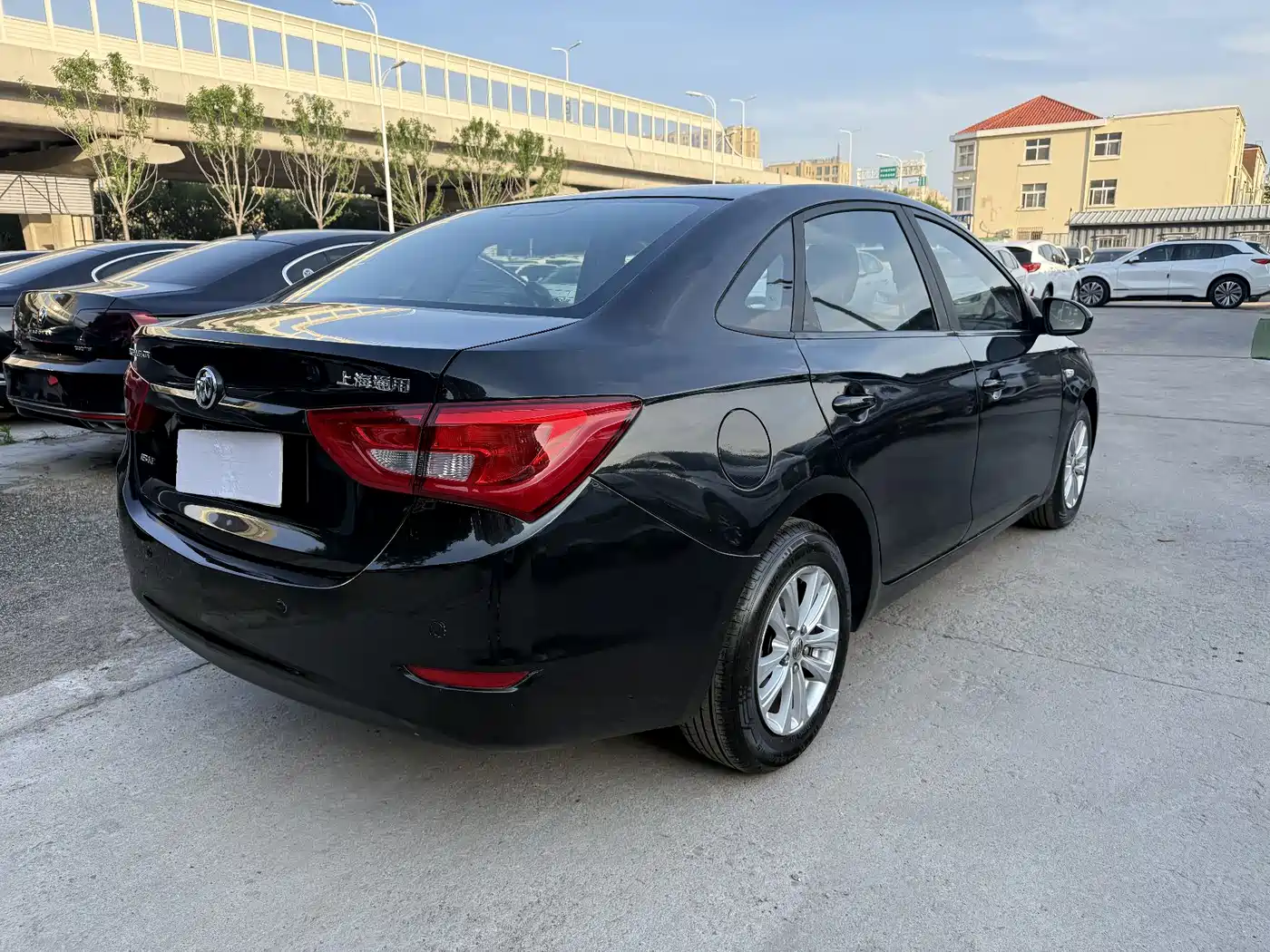 Buick Excelle 2015 15N Automatic Progressive фото 9