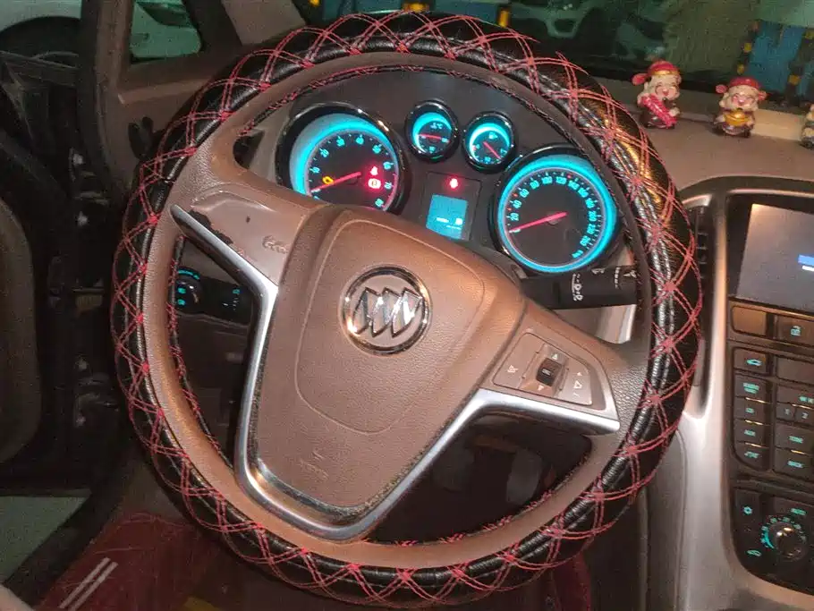 Buick Excelle 2013 Model GT 1.6L Manual Progressive фото 15
