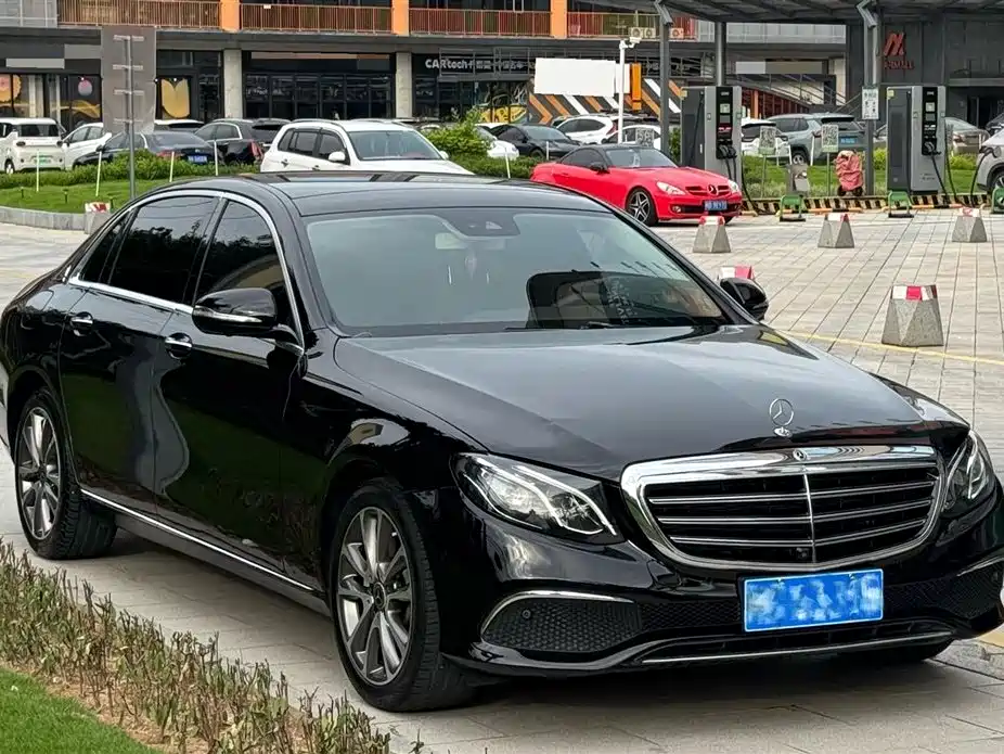 Mercedes-Benz E-Class 2018 Facelift E 300 L Sport Luxury фото 3