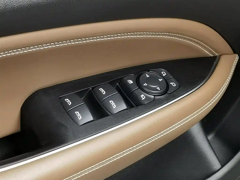 Buick Regal 2017 28T Premium фото 9