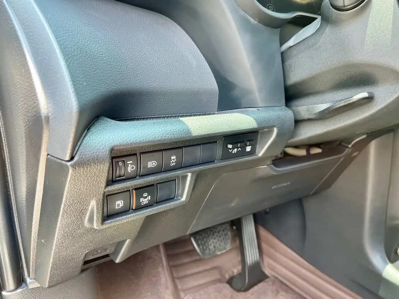 Toyota Sienna 2021 2.5L Hybrid Ultimate Edition фото 9