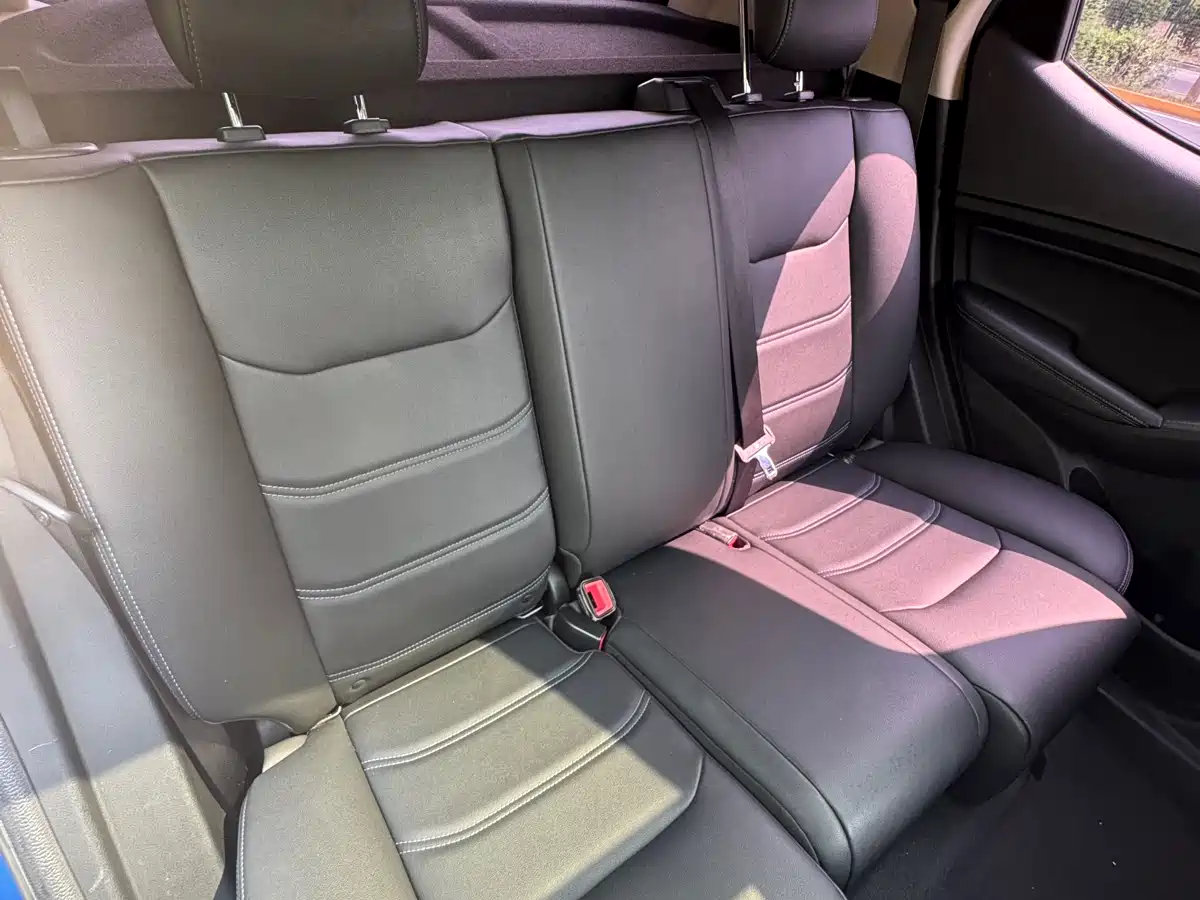 BYD Yuan New Energy 2018 EV360 Smart Connected Cool Edition фото 16