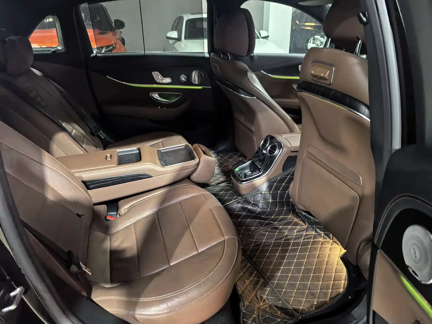 Mercedes-Benz E-Class 2021 E 300 L Sport Premium фото 9
