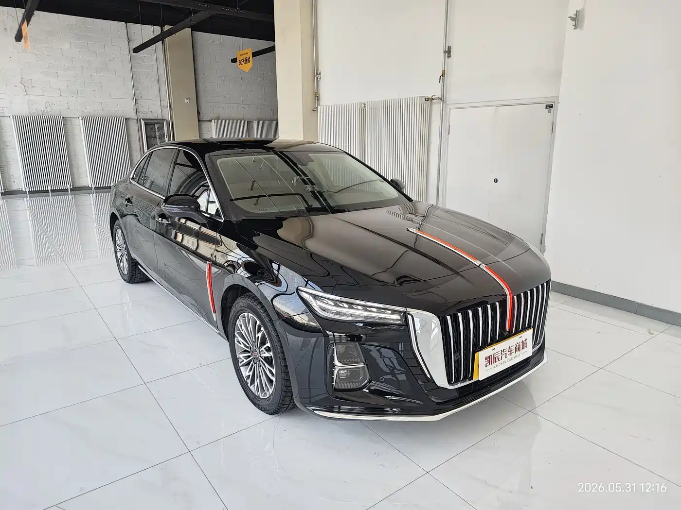 Hongqi H5 2025 1.5T DCT Flag Rhythm 500,000 Units Memorial Edition фото 3