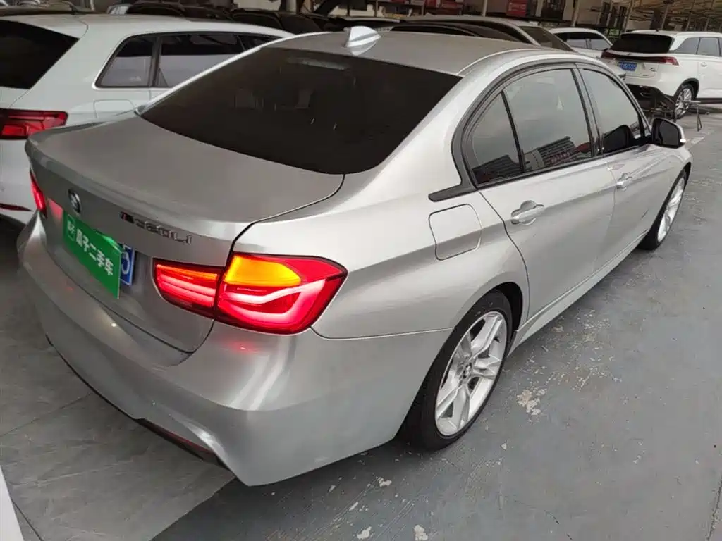 BMW 3 Series 2017 320Li M Sport фото 7
