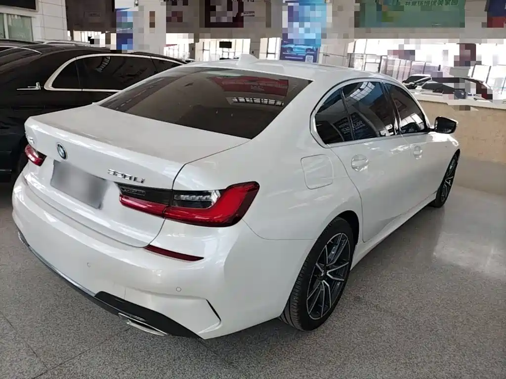 BMW 3 Series 2021 320Li M Sport Package фото 7