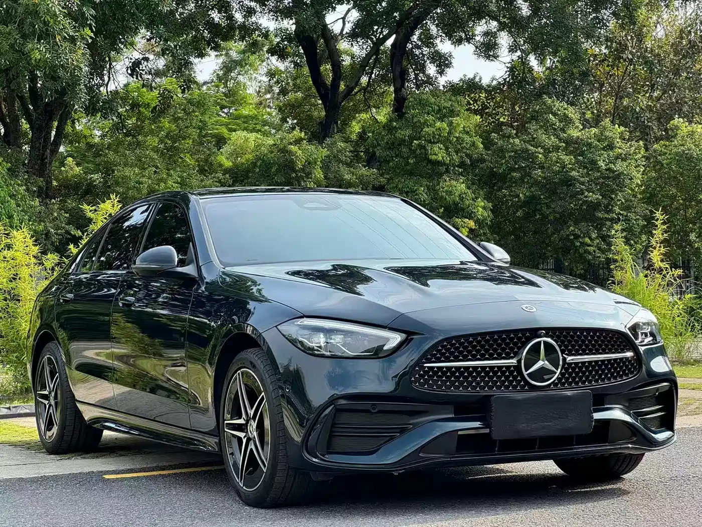 Mercedes-Benz C-Class 2025 C 260 L Night Sport Edition фото 3