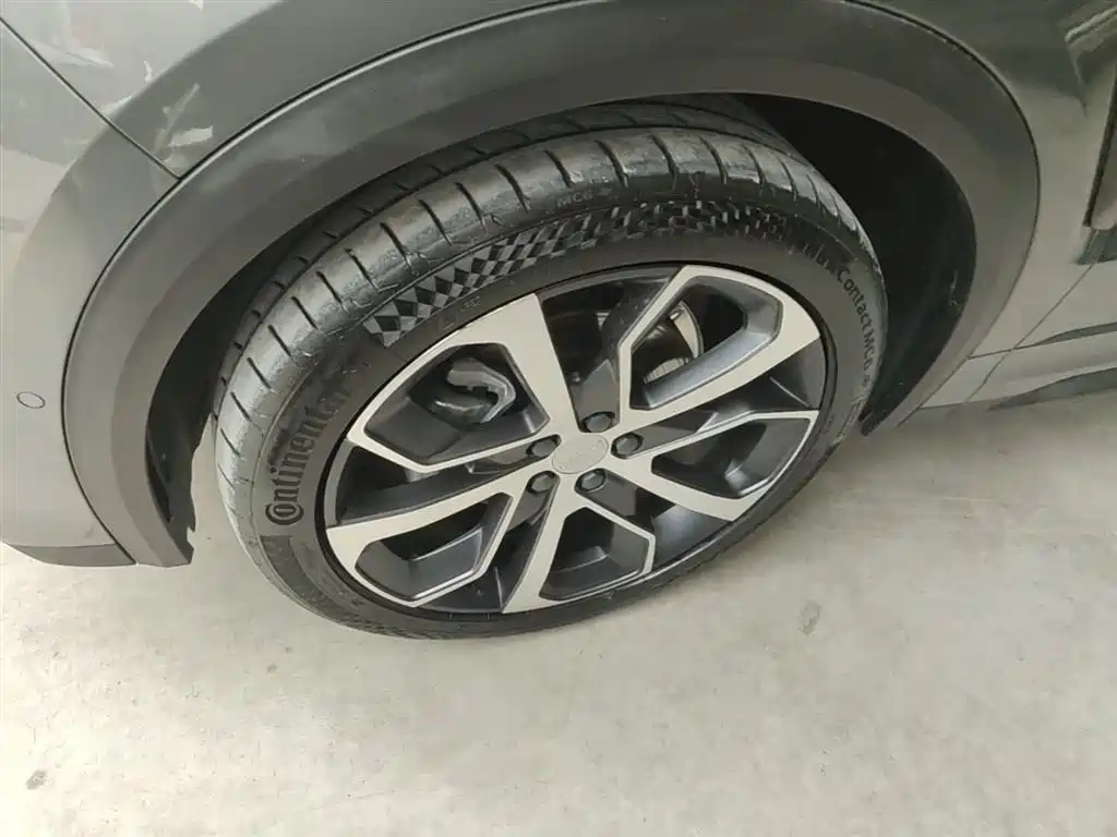 Lynk & Co 05 2022 2.0TD 4WD Power Halo фото 23