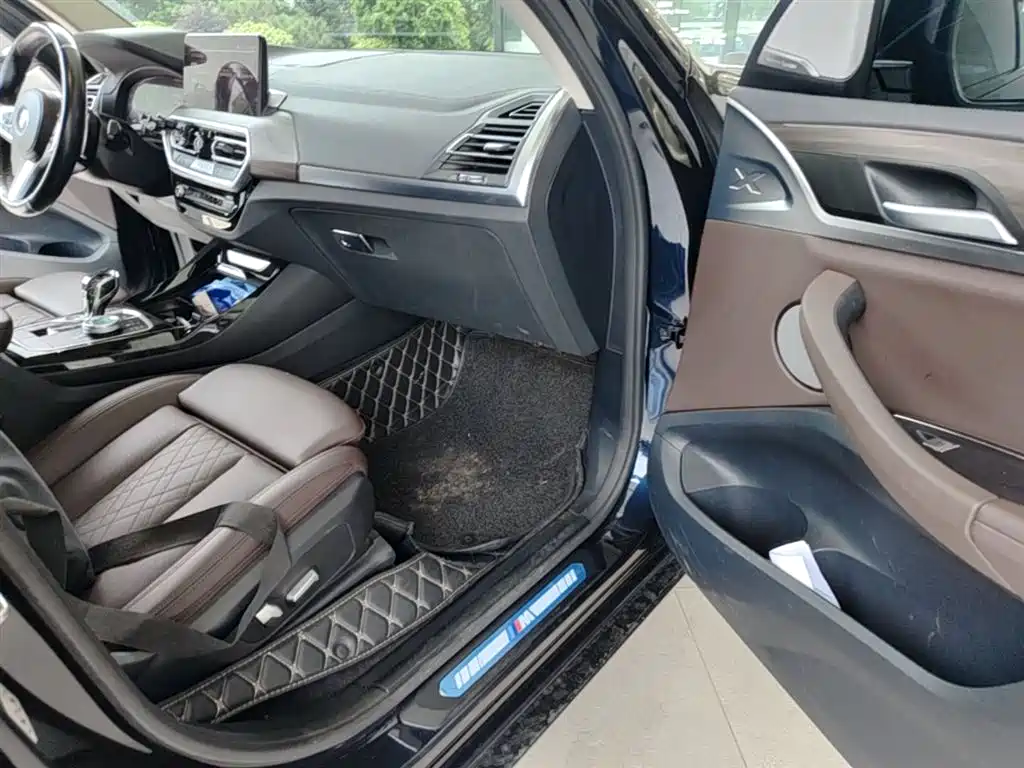 BMW X3 2022 xDrive30i Leading M Night Package фото 23