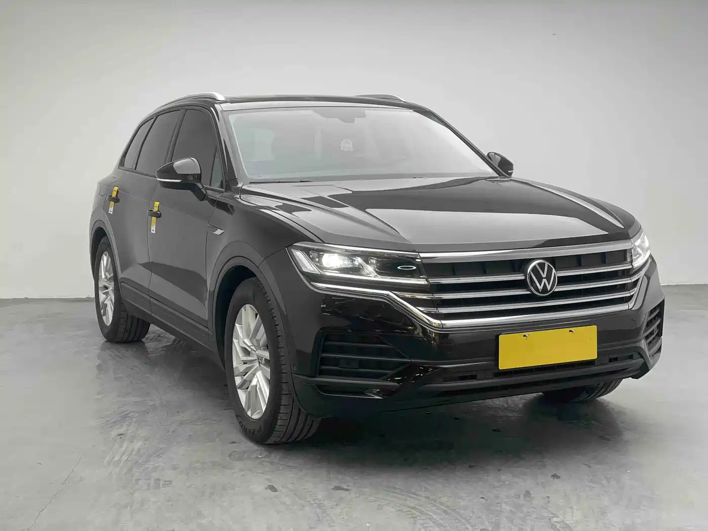 Volkswagen Touareg 2021 2.0TSI Pilot Special Edition фото 3