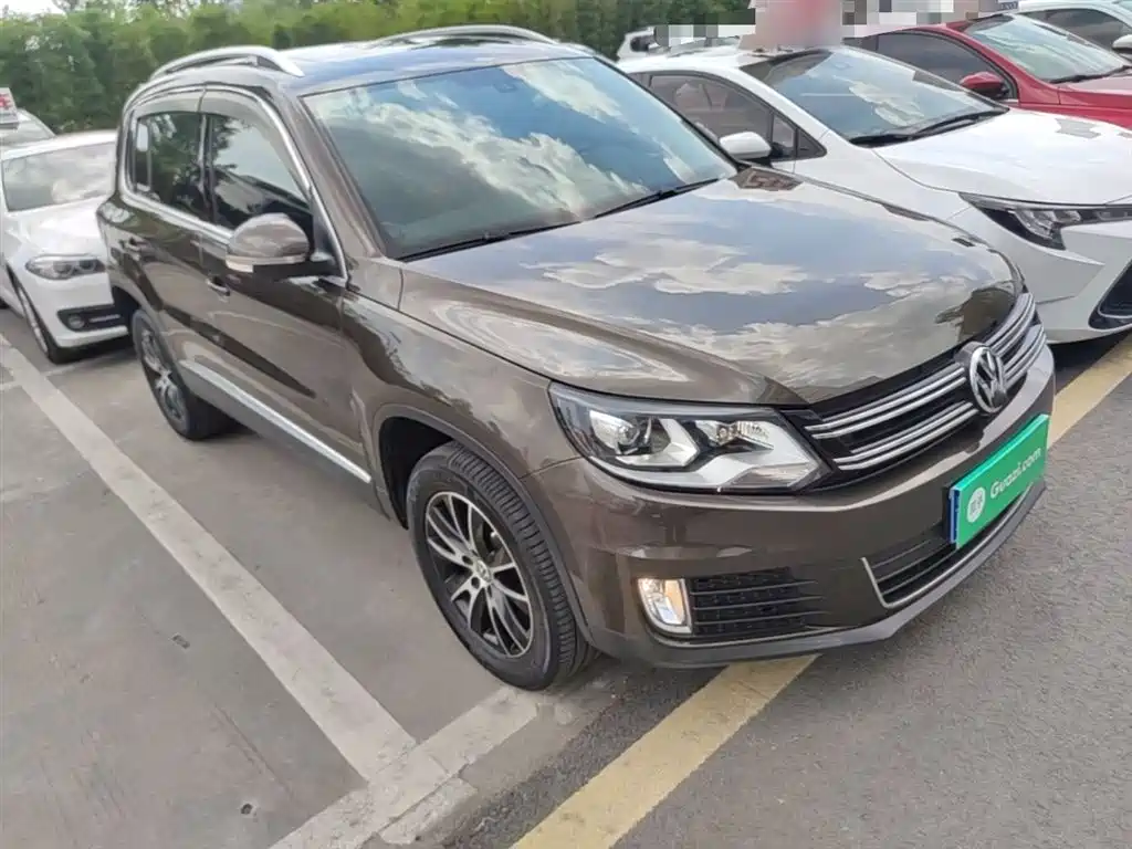 Volkswagen Tiguan 2015 1.8TSI Automatic 2WD Highline фото 4