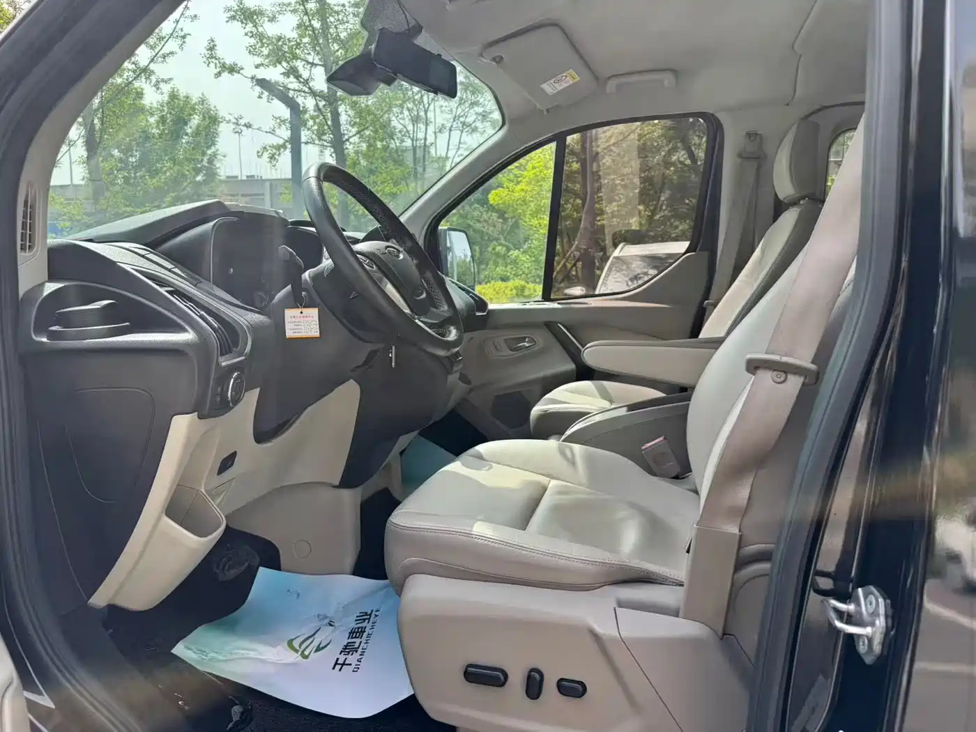 Ford Tourneo 2020 Facelift 2.0T Automatic Business Class фото 5