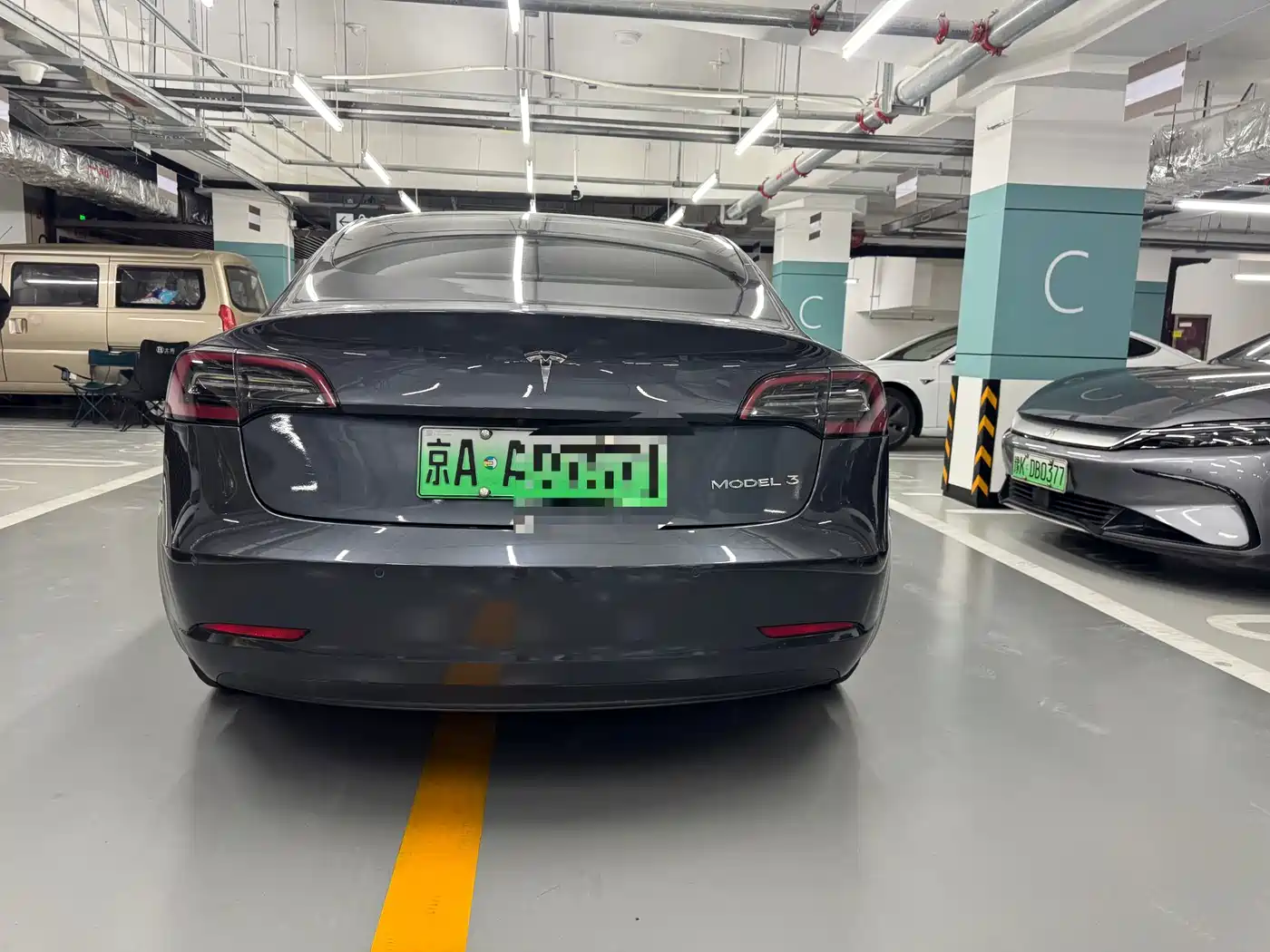 Фото 7 - Tesla Model 3