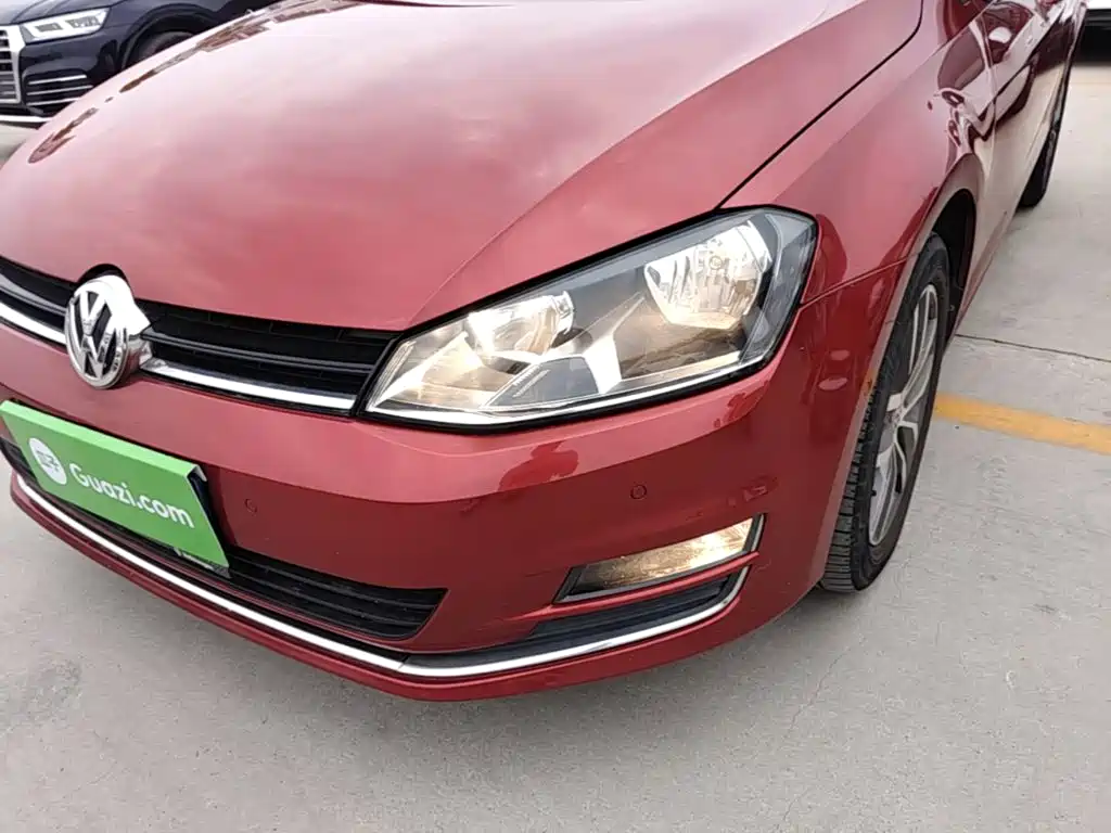 Photo 24 - Volkswagen Golf