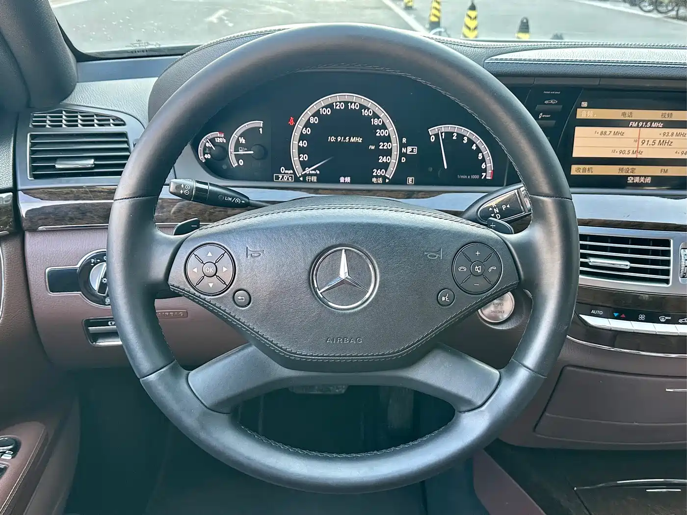 Mercedes-Benz S-Class 2012 S 300 L Business Simplified Edition фото 10