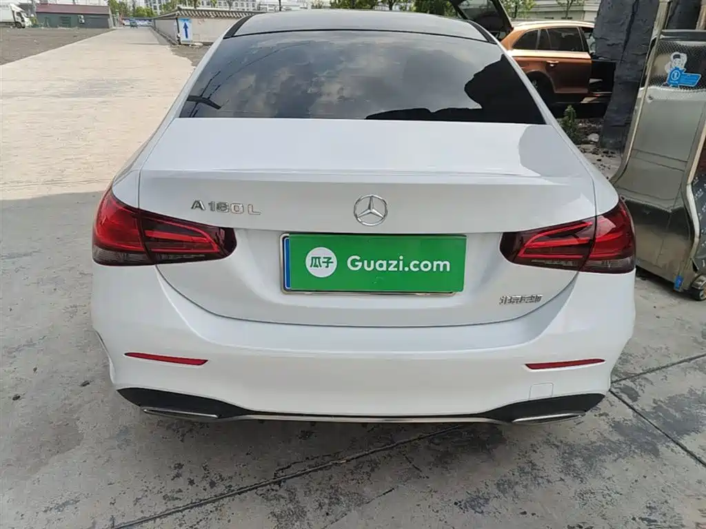MERCEDES-BENZ CLASS A