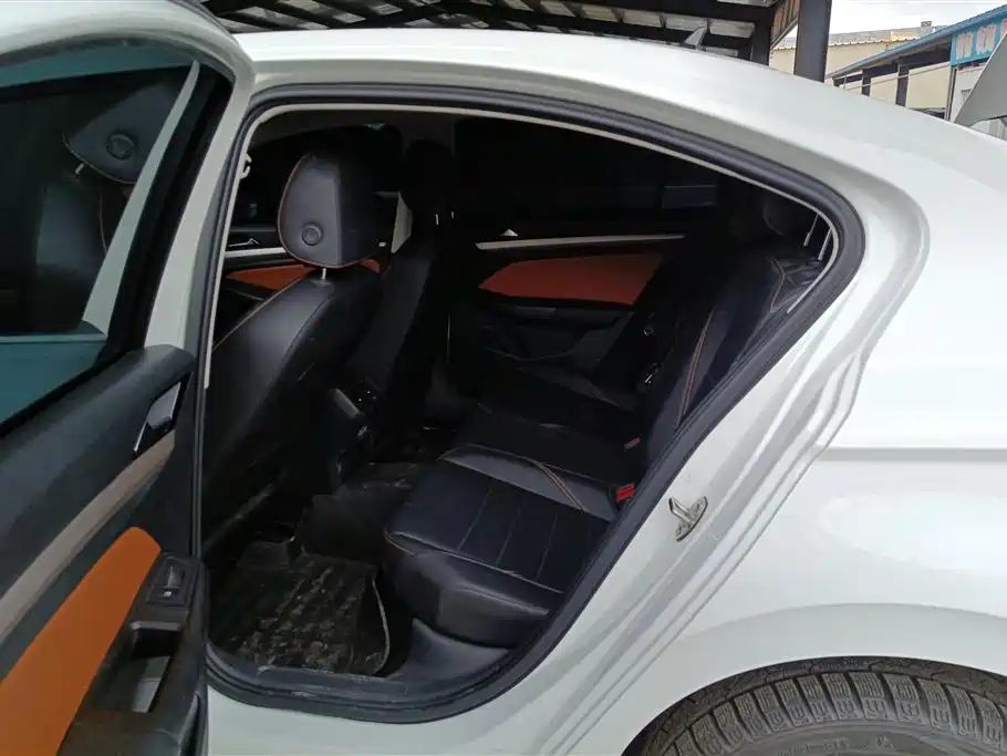 Volkswagen Bora 2024 280TSI DSG Comfort Ride Edition фото 11