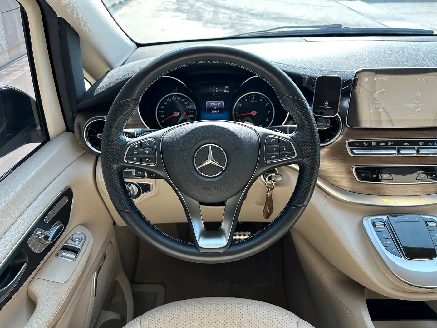 MERCEDES-BENZ V-CLASS