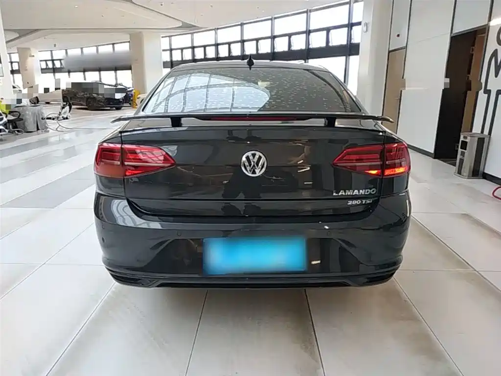Volkswagen Lamando 2021 280TSI DSG Comfort Edition фото 6