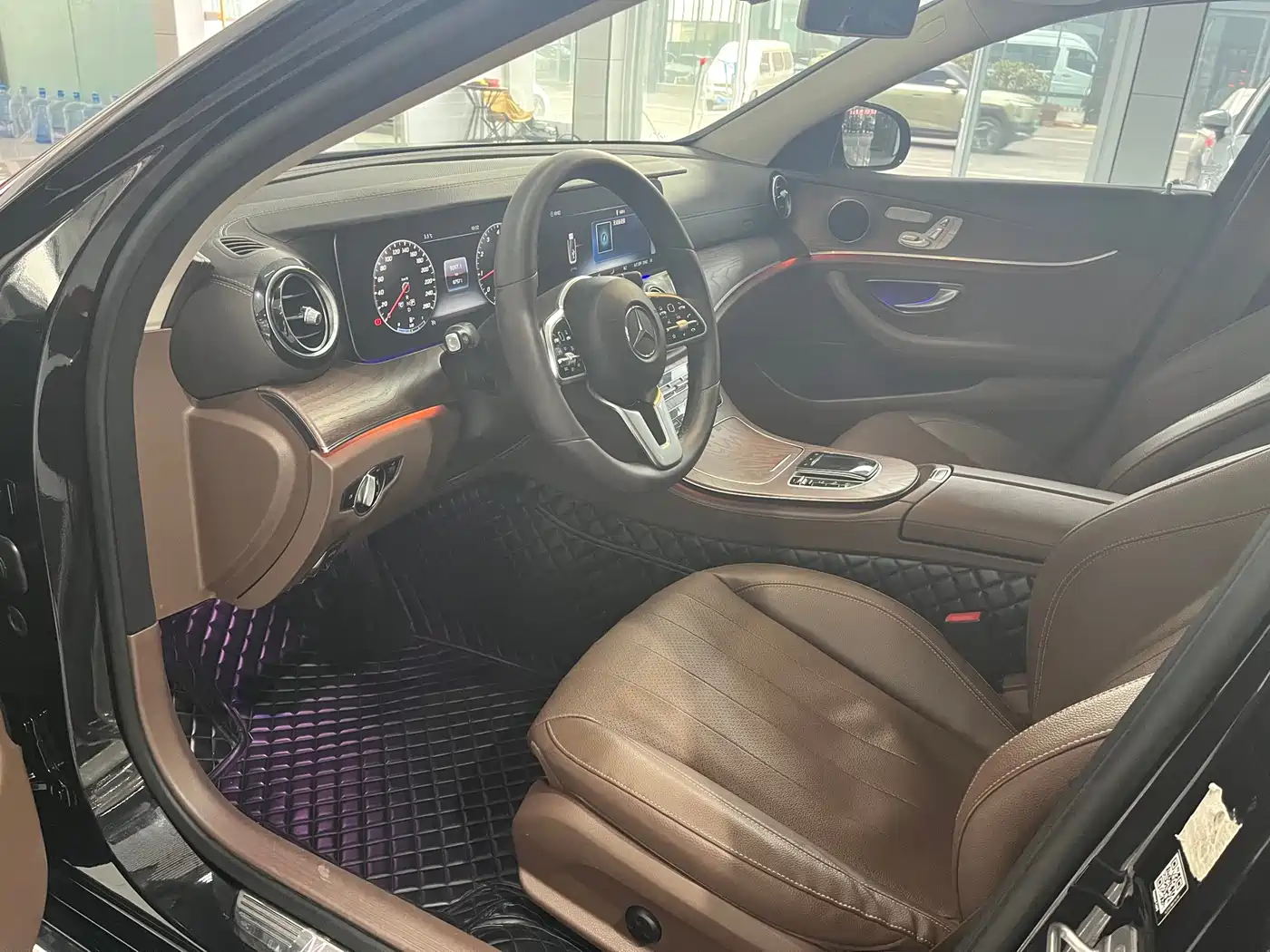 Mercedes-Benz E-Class 2020 E 300 L Fashion фото 6