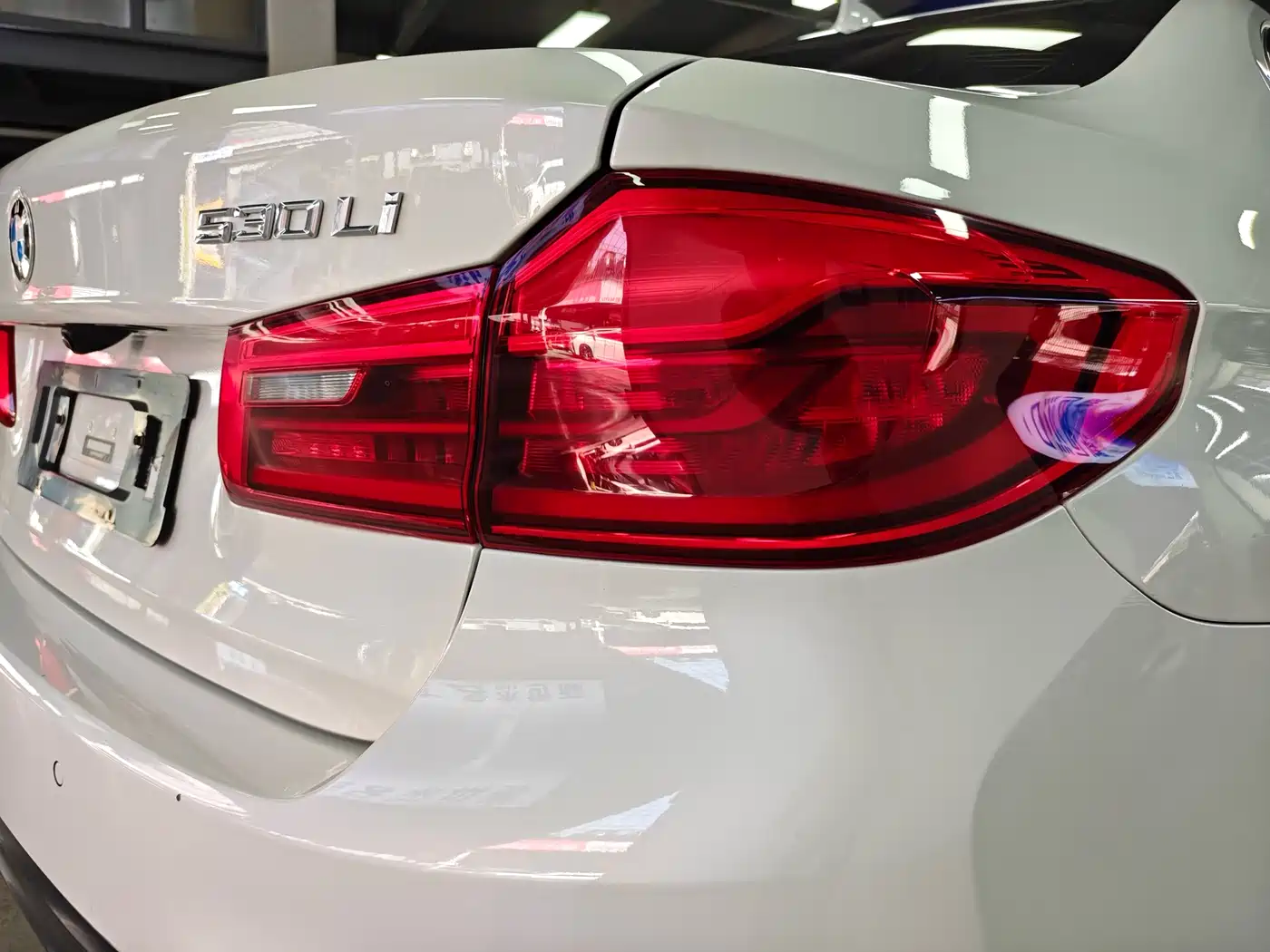 BMW 5 Series 2019 530Li Leading M Sport Package фото 12