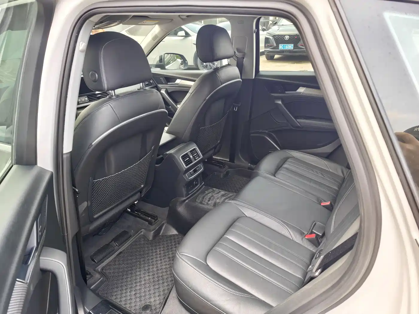 Audi Q5L 2020 45 TFSI Exclusive Fashion фото 7