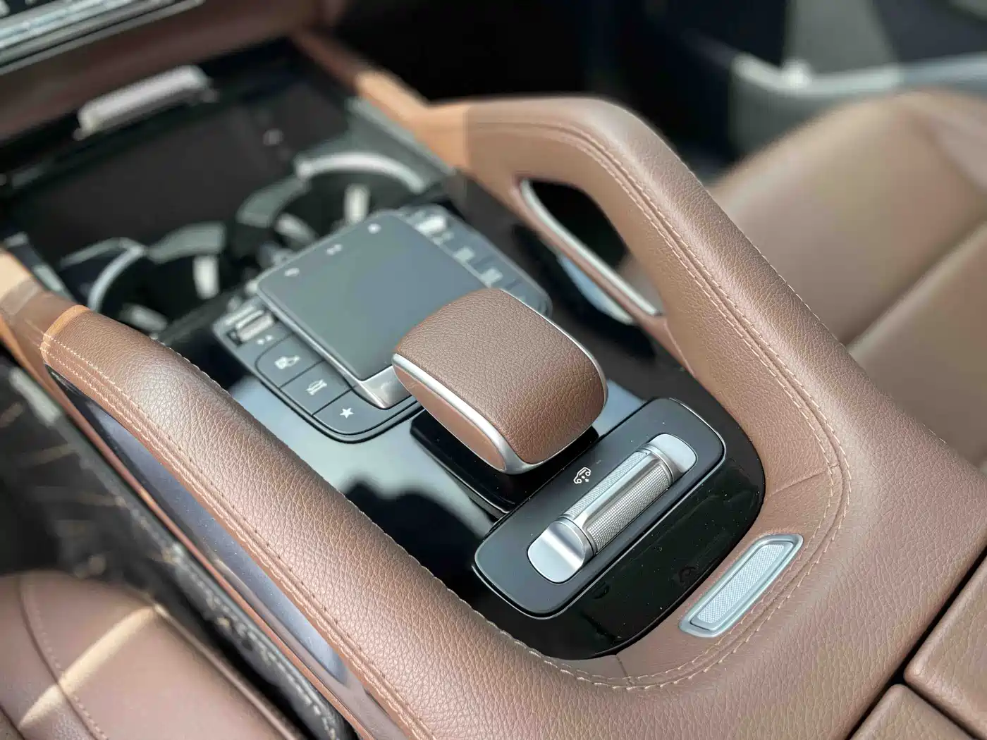 Mercedes-Benz GLE 2024 Facelift GLE 350 4MATIC Fashion фото 8