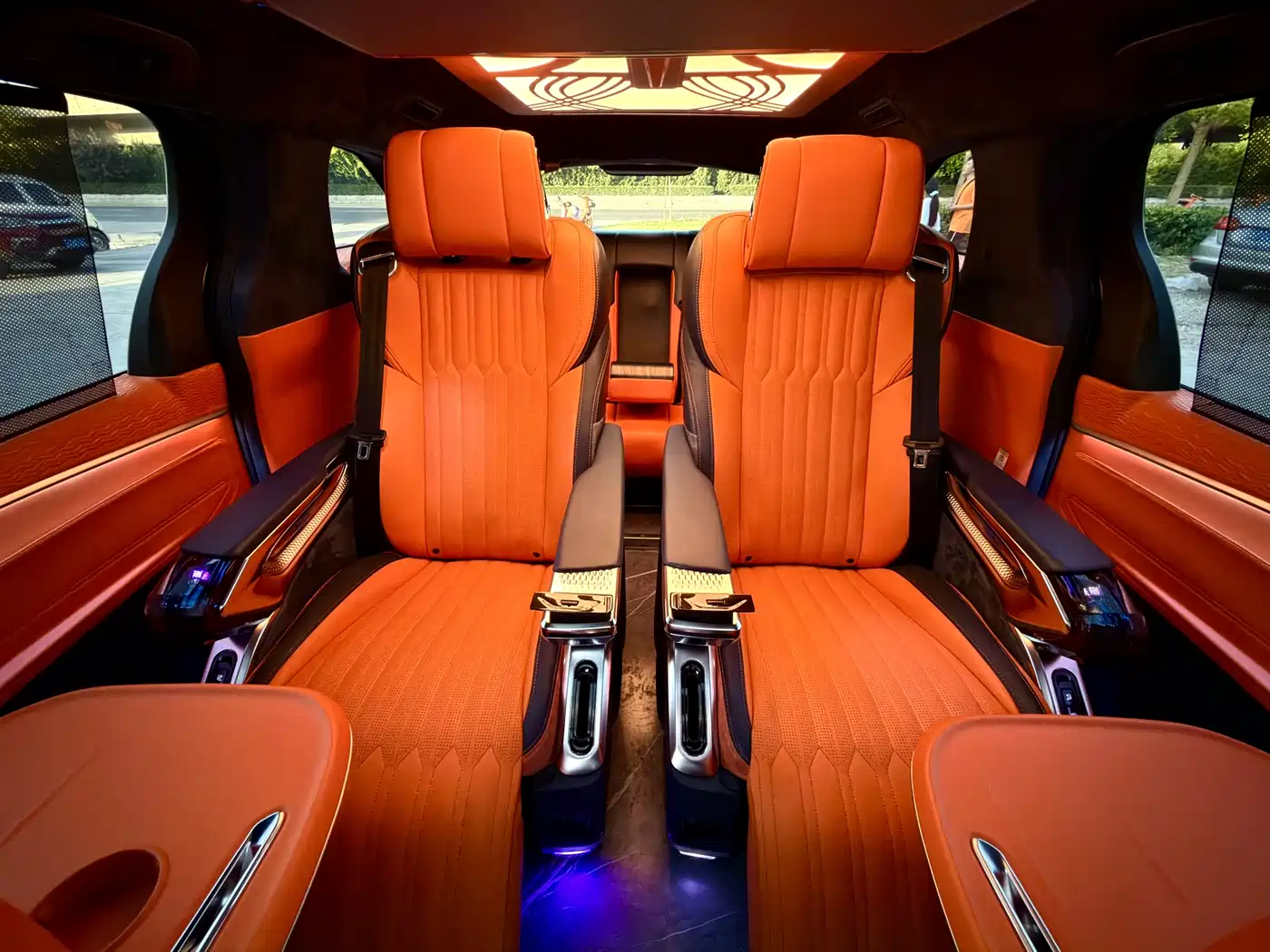 Toyota Sienna 2021 2.5L Hybrid Luxury Edition фото 14