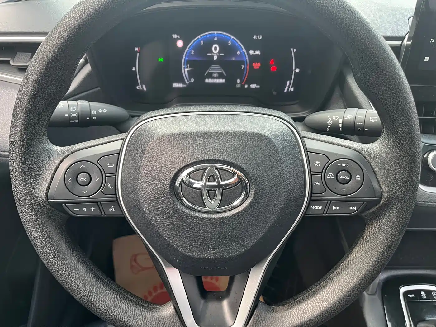 Toyota Frontlander 2024 2.0L CVT Leading Edition фото 6