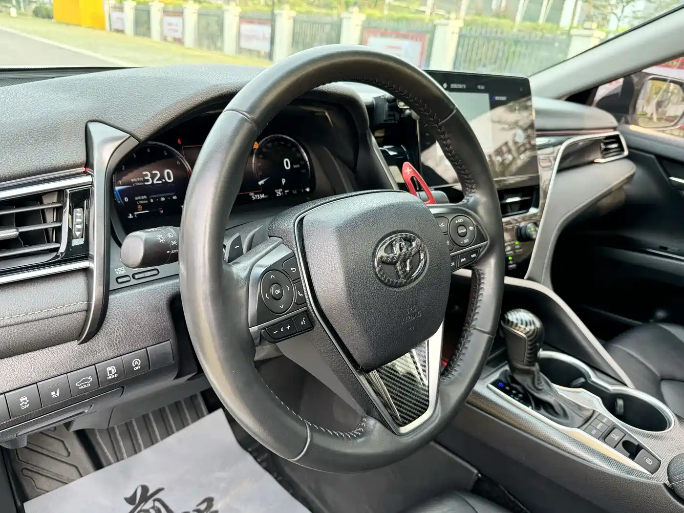 Toyota Camry 2021 2.5S Feng Shang Edition фото 12