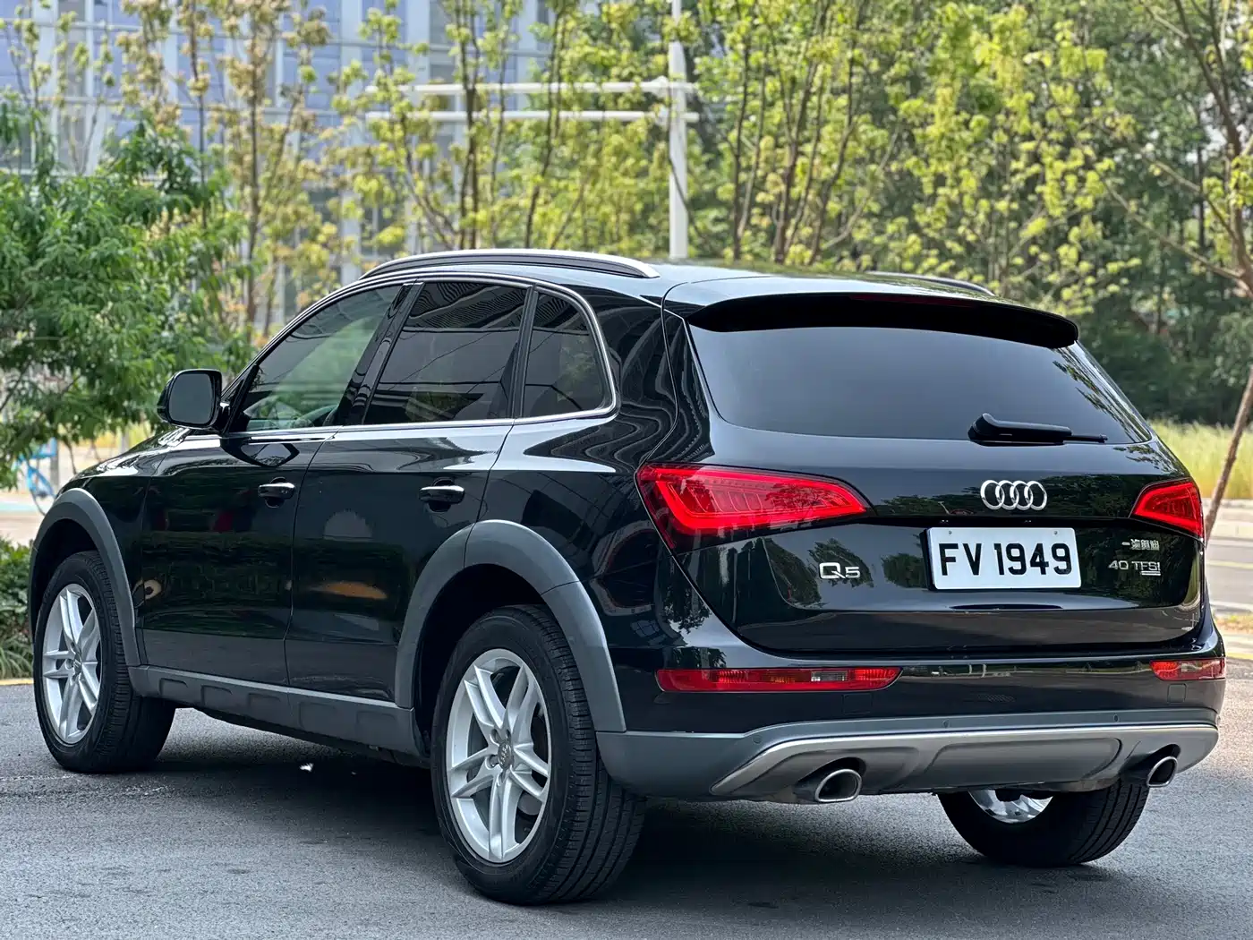 AUDI Q5