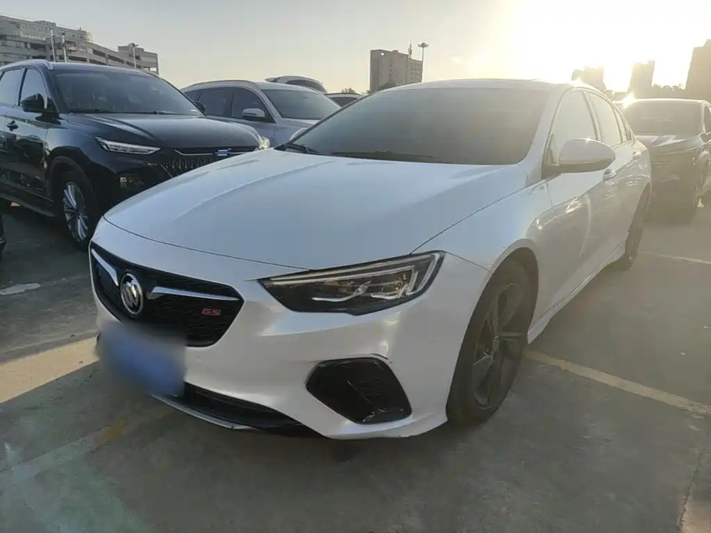 Фото 2 - Buick Regal