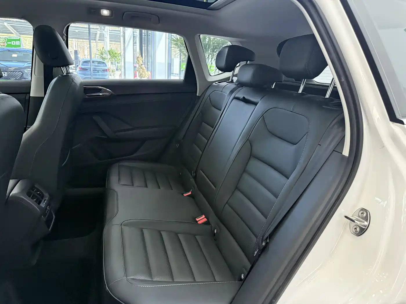 Volkswagen Tharu 2021 280TSI 2WD Luxury Plus фото 16