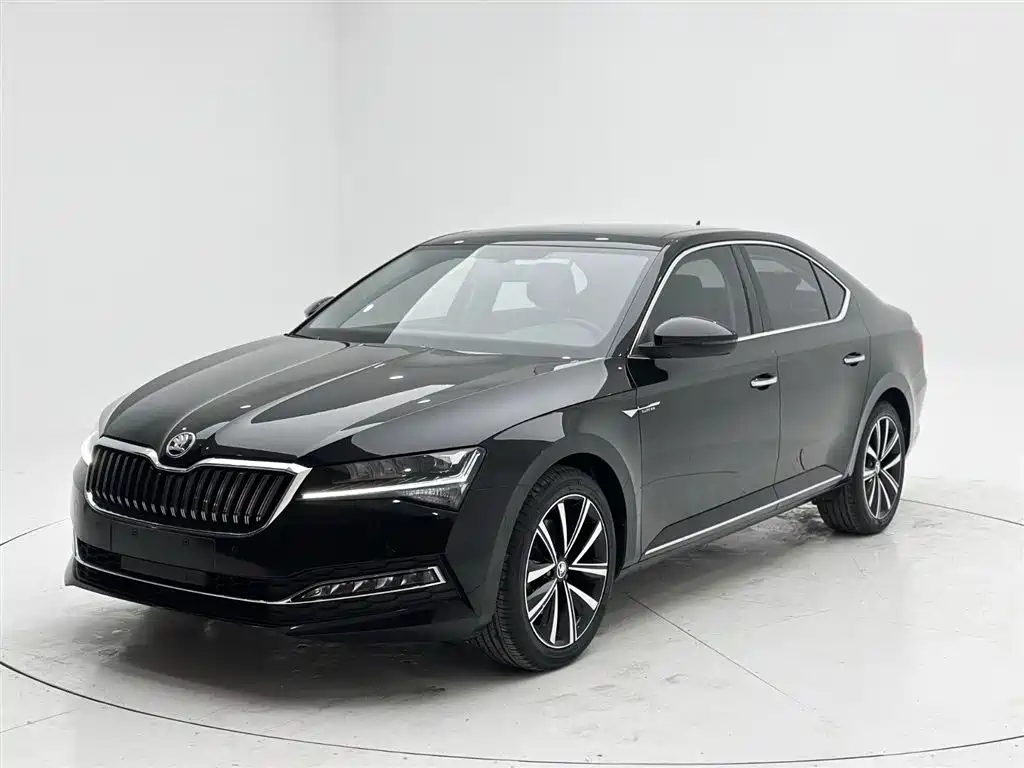 Škoda Superb 2023 Facelift TSI280 DSG Premium Edition