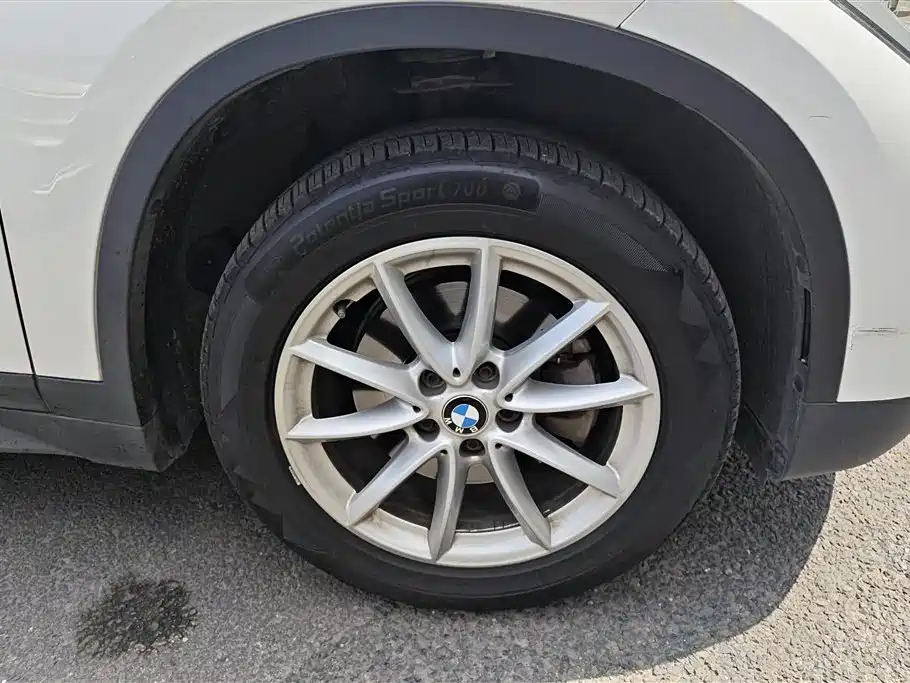 BMW X1 2019 sDrive18Li Fashion Model фото 6
