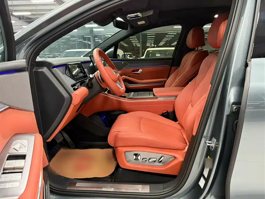 BYD Tang L 2025 DM 175KM Drone Player Edition фото 13