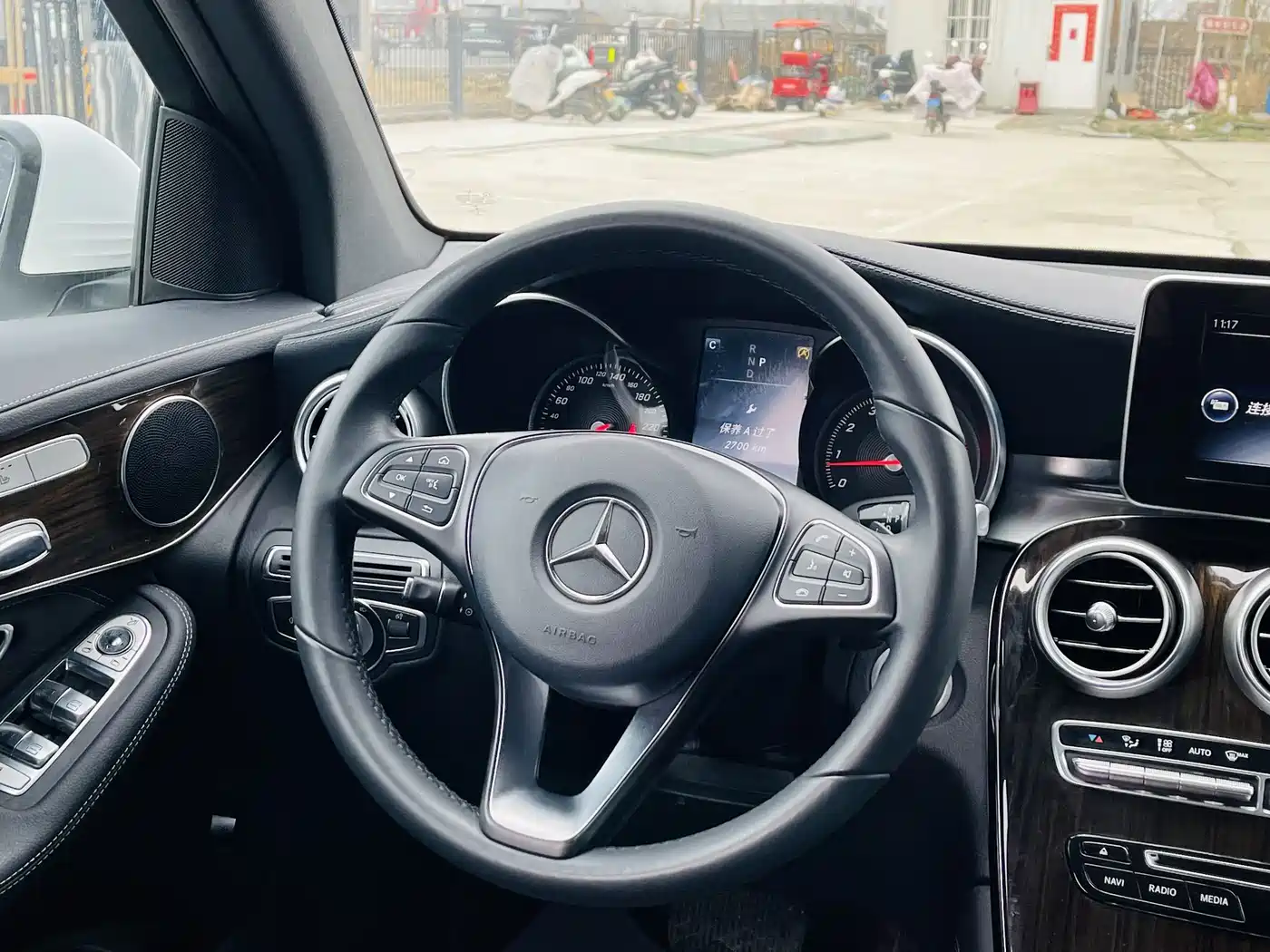 Mercedes-Benz GLC 2017 GLC 260 4MATIC Dynamic фото 9