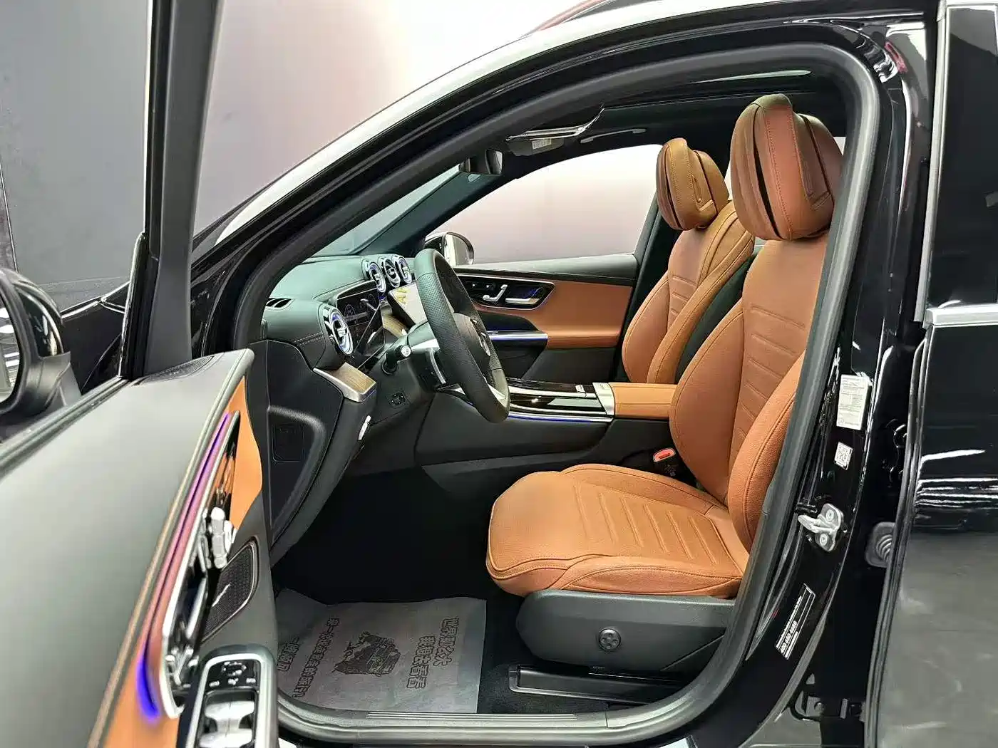 Mercedes-Benz GLC 2024 GLC 300 L 4MATIC Dynamic 5-seater фото 4
