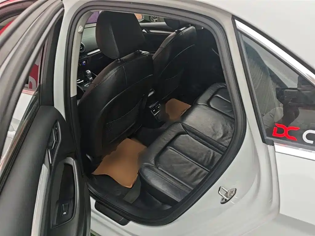 Audi A3 2014 Limousine 35 TFSI Auto Comfort фото 17
