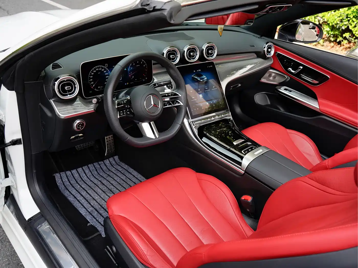 Mercedes-Benz CLE 2024 CLE 300 4MATIC Convertible Coupe фото 11
