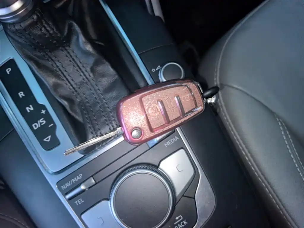 Audi A3 2018 30th Anniversary Limousine 35 TFSI Fashion фото 9