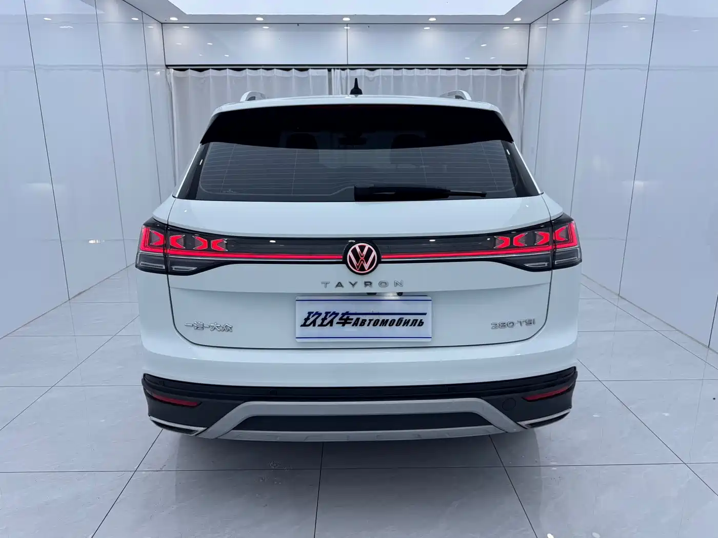 Volkswagen Tayron 2023 280TSI 2WD Luxury Plus Advanced Edition фото 5