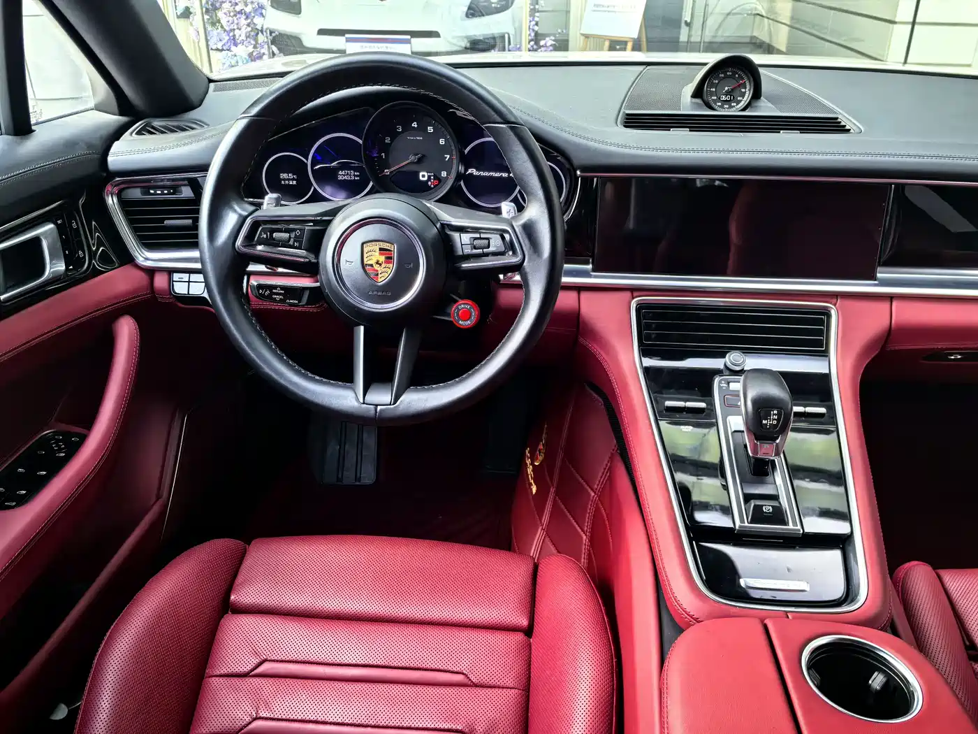 Porsche Panamera 2021 Panamera 4 Executive Long Wheelbase 2.9T фото 8