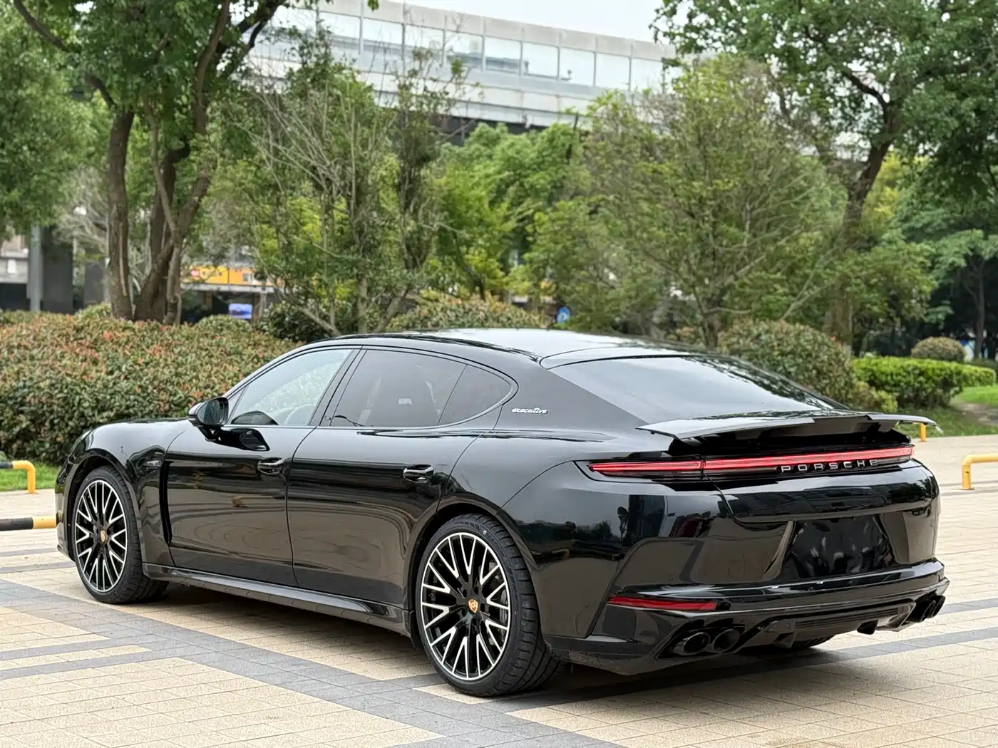 Porsche Panamera 2014 Panamera 4S Executive 3.0T фото 4