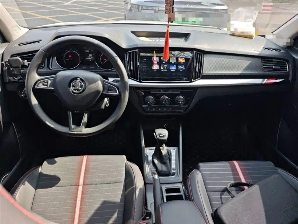 Škoda Kamiq 2020 Facelift GT TSI230 DSG Flagship China VI фото 6