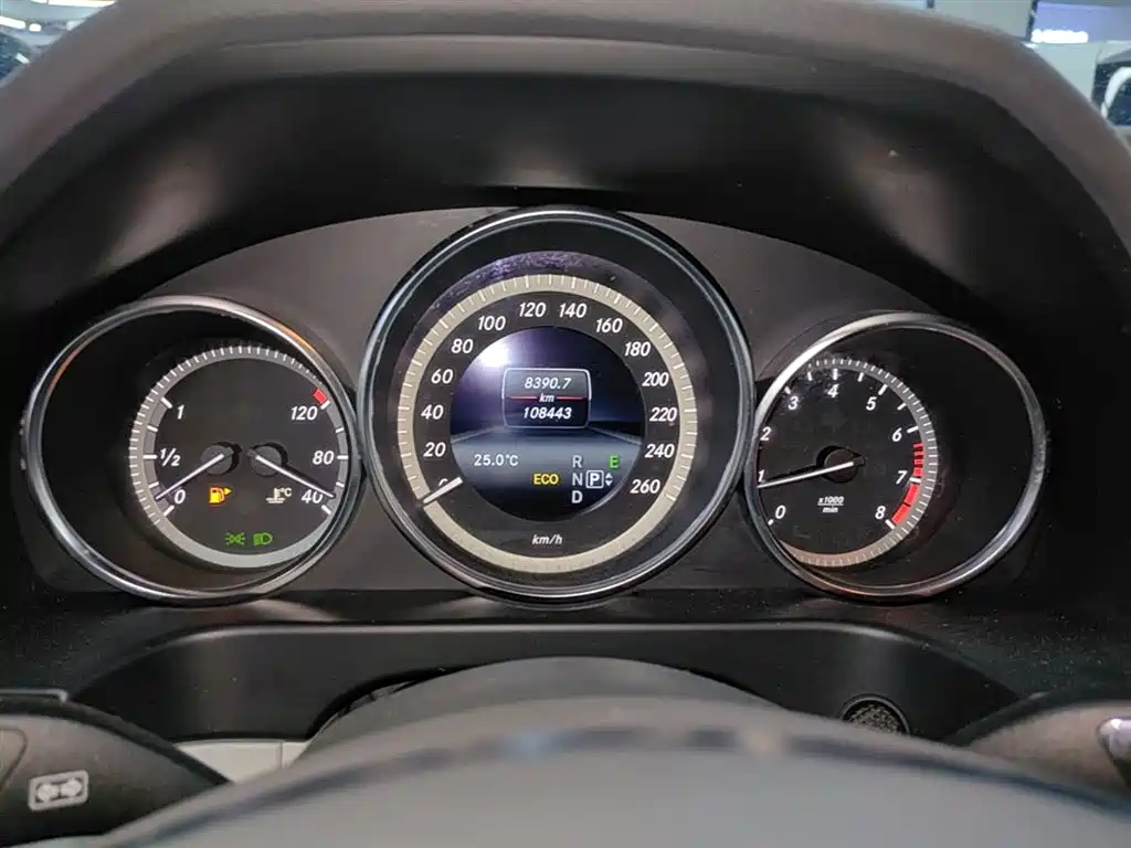 Mercedes-Benz E-Class 2015 E 260 L фото 12