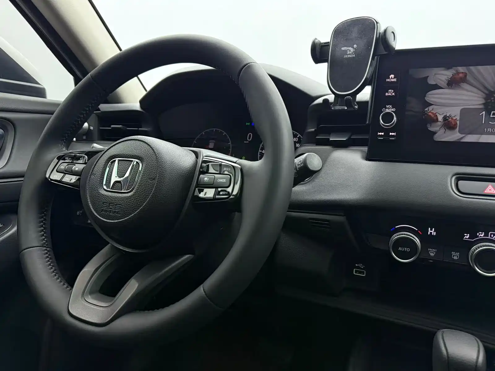 صورة 11 - Honda Vezel