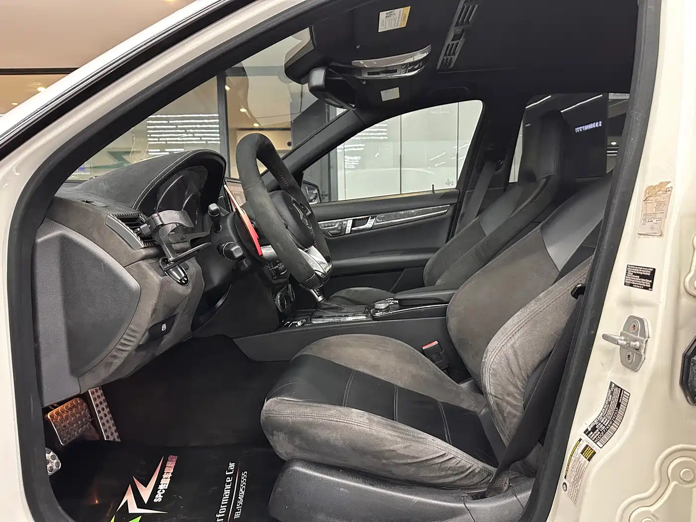 Mercedes-Benz C-Class AMG 2009 AMG C 63 Dynamic фото 6